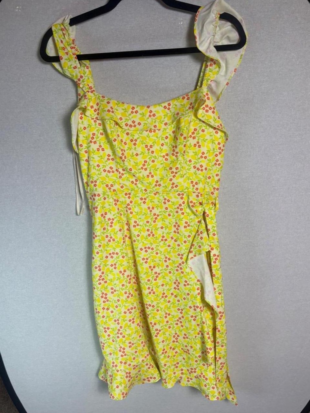 BCBGeneration Lemon Drop Floral Yellow Sundress Size 4 NWT